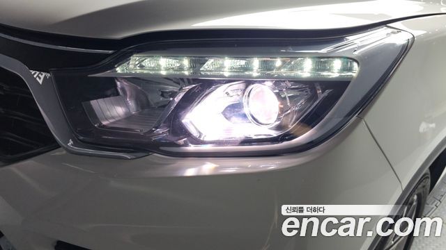 KG Mobility Rexton 2018 — photo 8