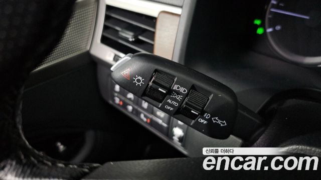 KG Mobility Rexton 2018 — photo 34