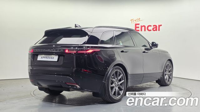 Land Rover Range Rover Velar 2025 — photo 2