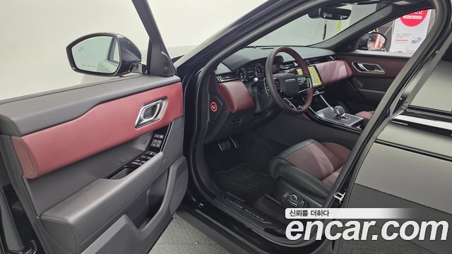 Land Rover Range Rover Velar 2025 — photo 10