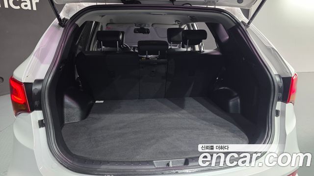 Hyundai Santafe 2016 — photo 22
