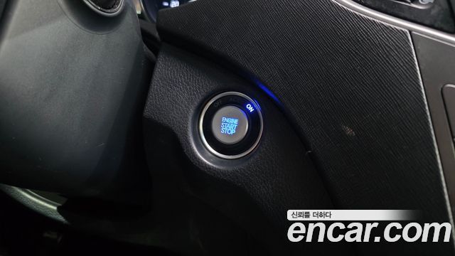 Hyundai Santafe 2016 — photo 25