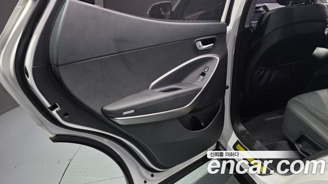 Hyundai Santafe 2016 — photo 15