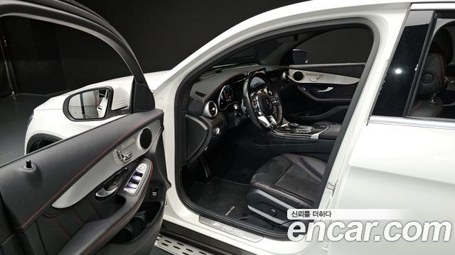 Mercedes-Benz GLC-Class 2022 — photo 13
