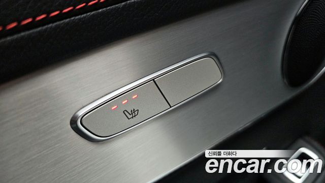 Mercedes-Benz GLC-Class 2022 — photo 23