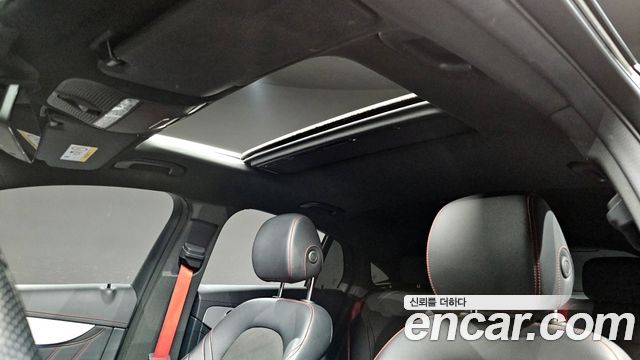 Mercedes-Benz GLC-Class 2022 — photo 24