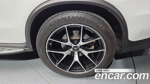 Mercedes-Benz GLC-Class 2022 — photo 7
