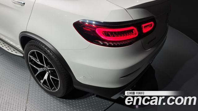 Mercedes-Benz GLC-Class 2022 — photo 9