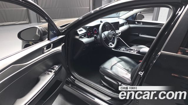 Kia K5 2020 — photo 10
