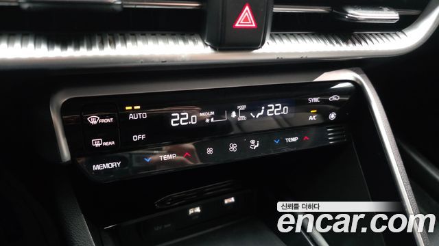 Kia K5 2020 — photo 16
