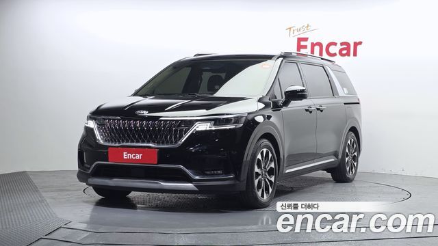 Kia Canival 2021 — photo 1