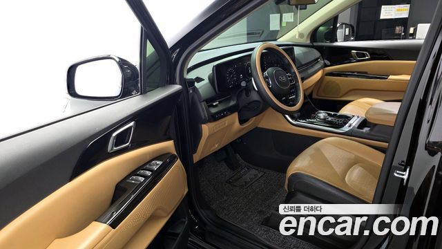 Kia Canival 2021 — photo 13