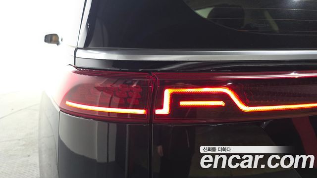 Kia Canival 2021 — photo 9