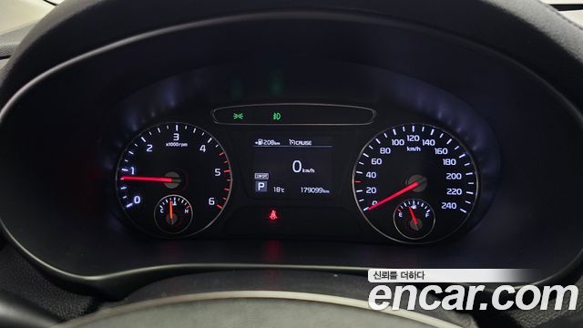Kia Sorento 2018 — photo 11