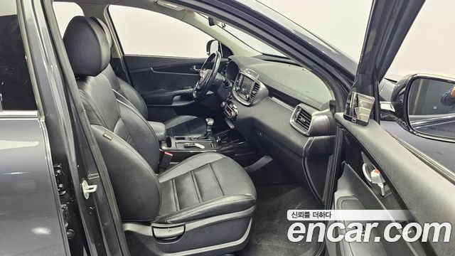 Kia Sorento 2018 — photo 17