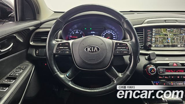 Kia Sorento 2018 — photo 19