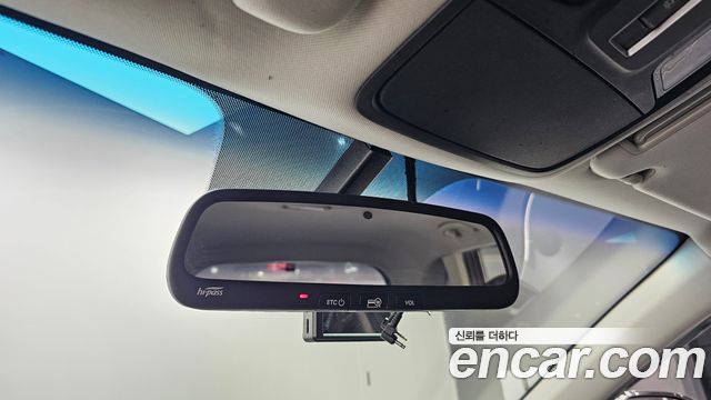 Kia Sorento 2018 — photo 24