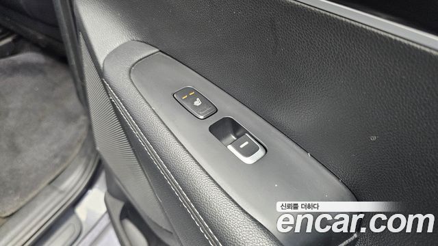 Kia Sorento 2018 — photo 25