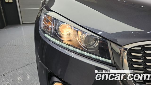 Kia Sorento 2018 — photo 8