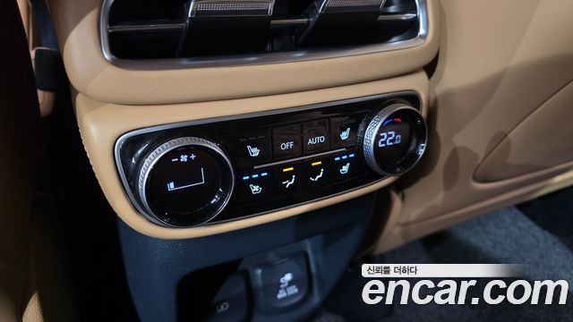 Genesis GV80 2021 — photo 25