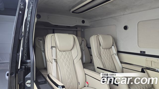 Mercedes-Benz Sprinter 2023 — photo 17