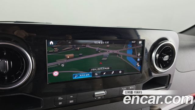 Mercedes-Benz Sprinter 2023 — photo 20