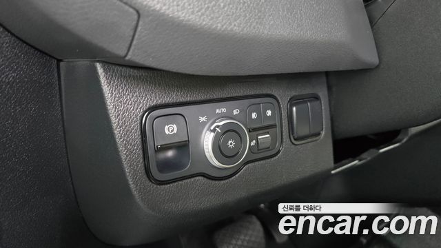 Mercedes-Benz Sprinter 2023 — photo 27