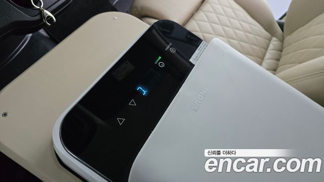 Mercedes-Benz Sprinter 2023 — photo 28