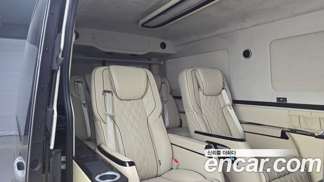 Mercedes-Benz Sprinter 2023 — photo 31