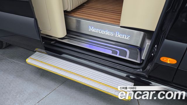 Mercedes-Benz Sprinter 2023 — photo 37