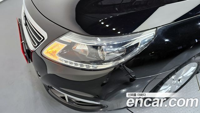 Renault Korea SM5  2013 — photo 8