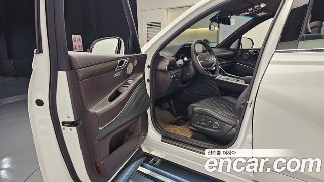 Genesis GV80 2021 — photo 13