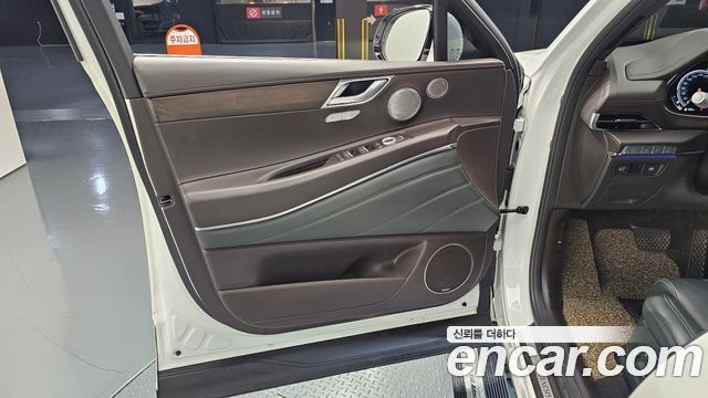 Genesis GV80 2021 — photo 14