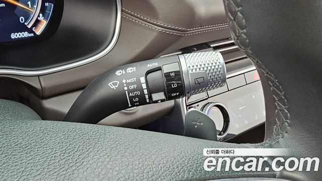 Genesis GV80 2021 — photo 28
