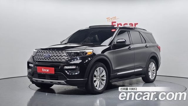 Ford Explorer 2020 — photo 1