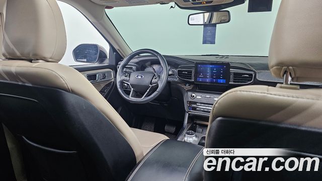 Ford Explorer 2020 — photo 16