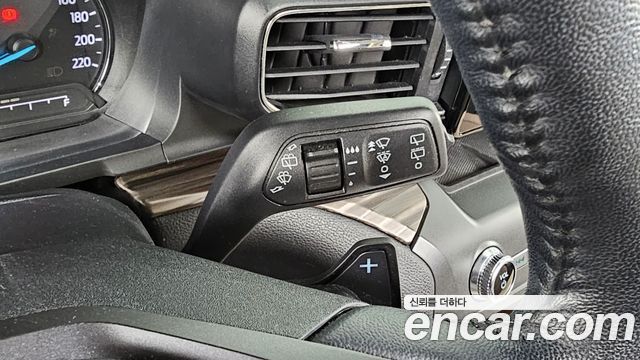 Ford Explorer 2020 — photo 28