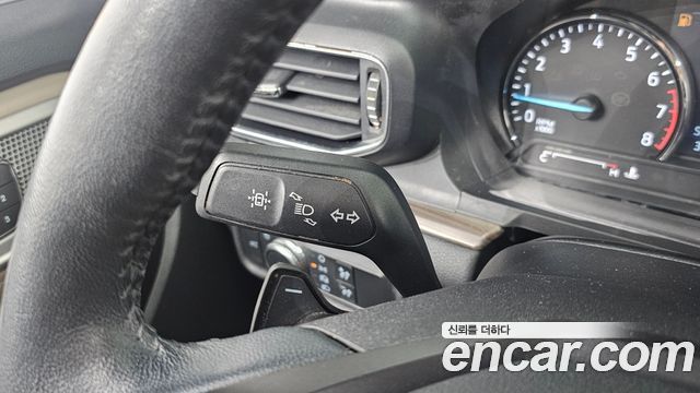 Ford Explorer 2020 — photo 29