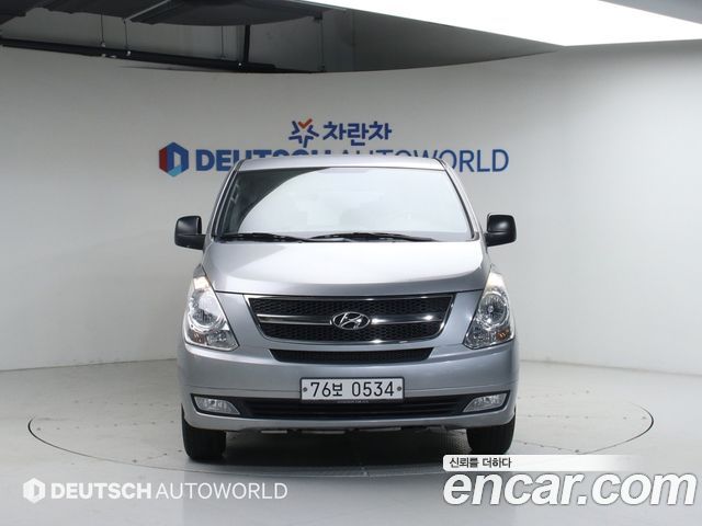 Hyundai Starex 2015 — photo 3