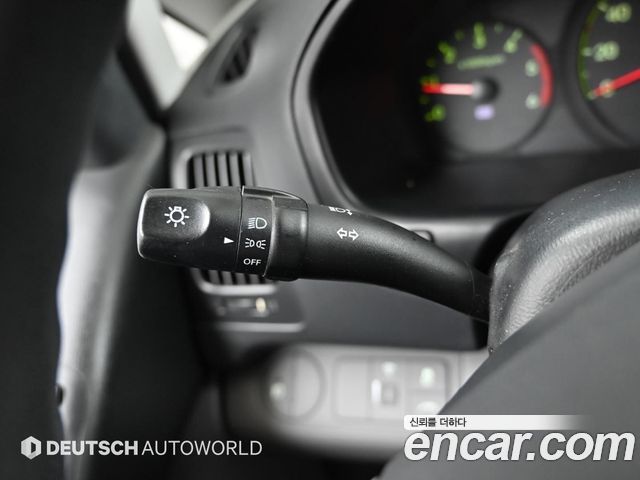 Hyundai Starex 2015 — photo 16