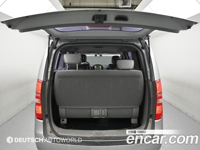 Hyundai Starex 2015 — photo 19