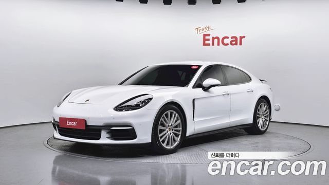 Porsche Panamera 2020 — photo 1