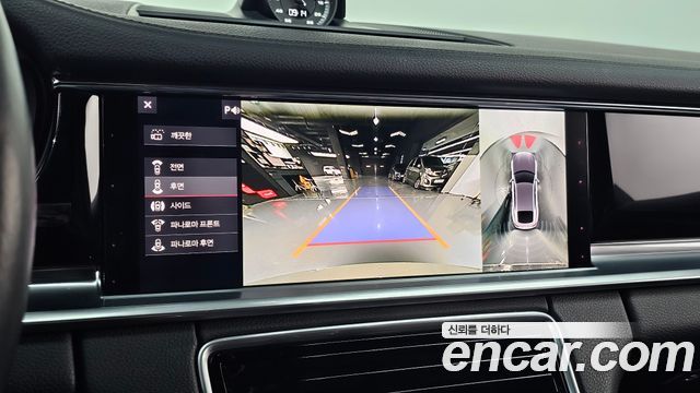 Porsche Panamera 2020 — photo 14