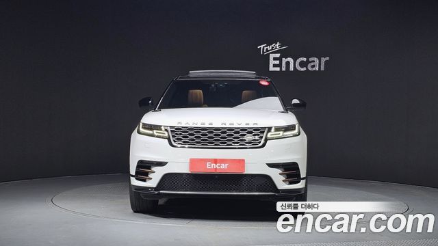 Land Rover Range Rover Velar 2018 — photo 3