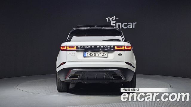 Land Rover Range Rover Velar 2018 — photo 4