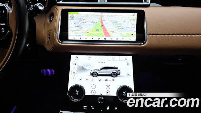 Land Rover Range Rover Velar 2018 — photo 14