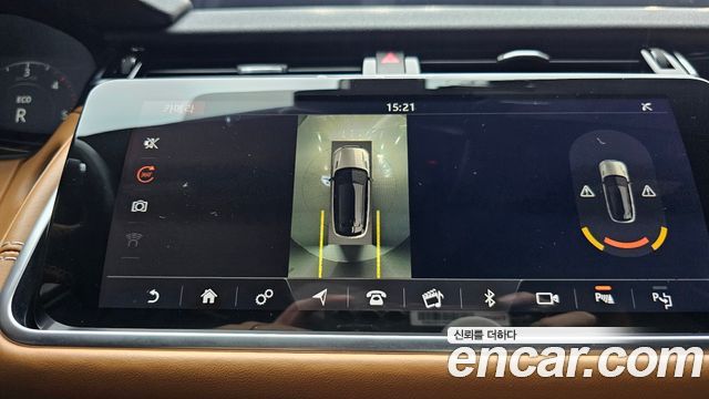 Land Rover Range Rover Velar 2018 — photo 16