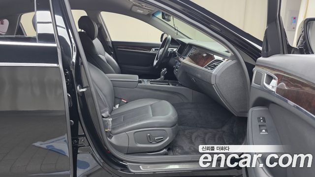 Hyundai Genesis 2016 — photo 17