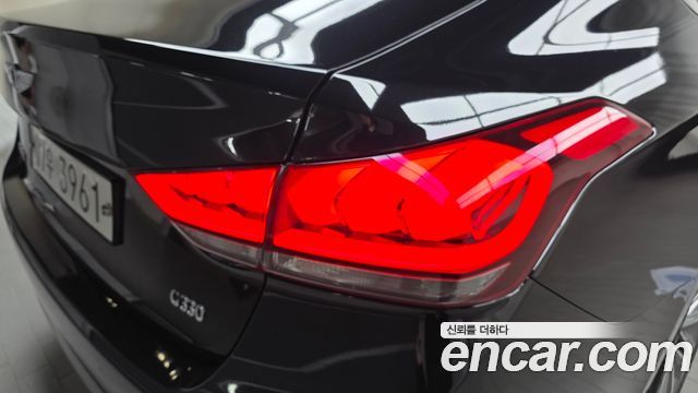 Hyundai Genesis 2016 — photo 9