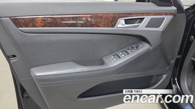 Hyundai Genesis 2016 — photo 14